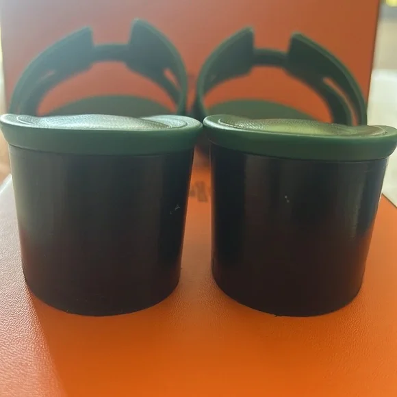 Green Oasis - Picture 5 of 7